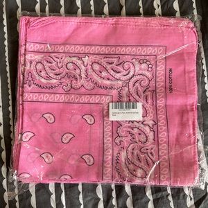 12 Pink Bandanas